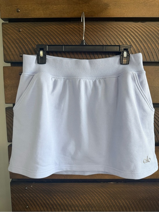 ALO Yoga Dresses & Skirts - Alo Yoga Accolade Skirt